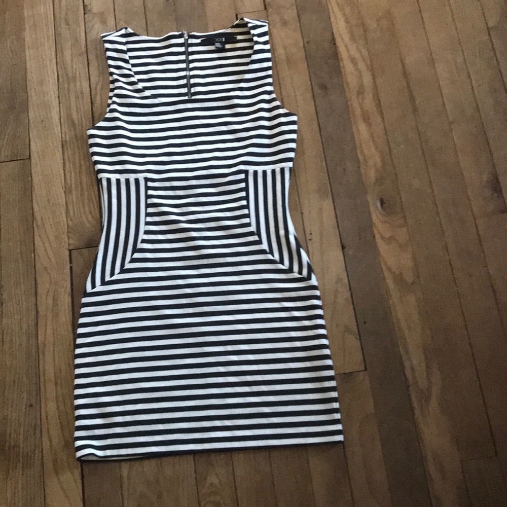 Worn once Forever 21 striped sleeveless dress